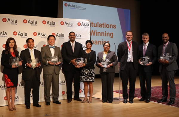 Representatives of companies receiving best employer awards at Asia Society's 7th annual Diversity Leadership Forum. (Ellen Wallop/Asia Society)