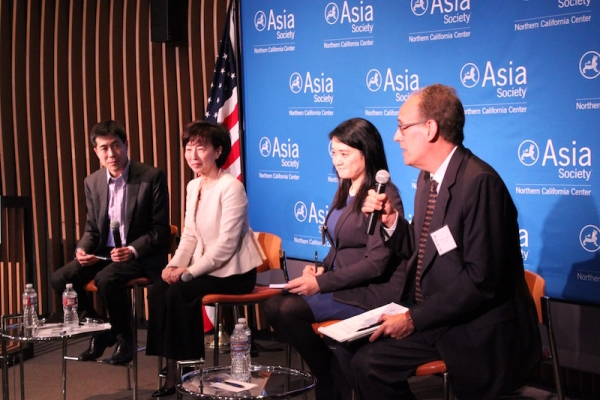 After Sasaki's speech, the moderated portion of the panel discussion commenced. (Asia Society)