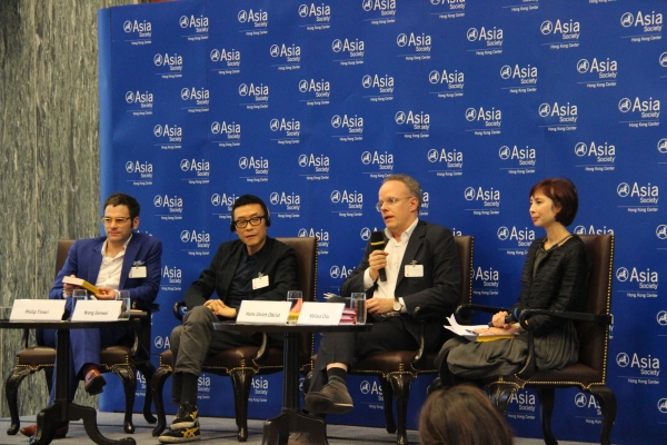 L to R: Philip Tinari, Wang Jianwei, and Hans Ulrich Obrist spoke with Melissa Chiu at a panel discussion on Wednesday May 16, 2012. (Asia Society Hong Kong Center) 