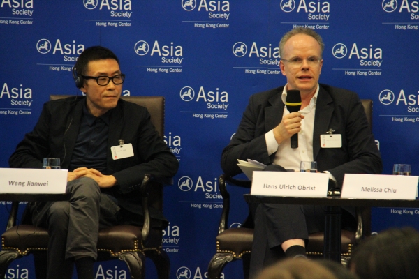 Wang Jianwei and Hans Ulrich Obrist. (Asia Society Hong Kong Center) 