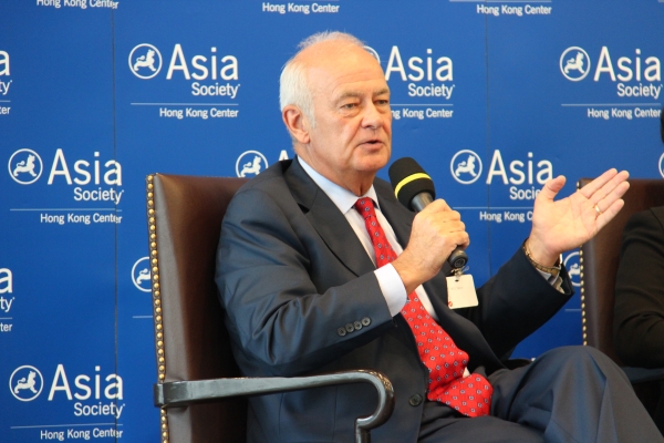 Bill Taylor, former president & CEO of Mercedes-Benz U.S., spoke at Asia Society Hong Kong Center. (Asia Society Hong Kong Center)