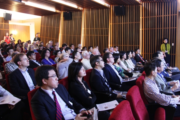 Audience members at the October 10 Asia Society Hong Kong event. (Asia Society Hong Kong Center) 