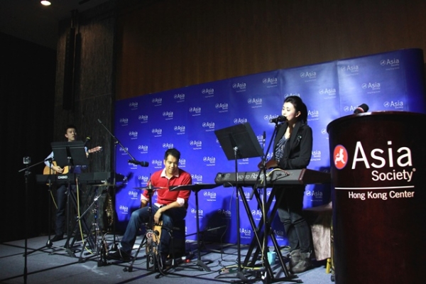 A performance by the talented Two-and-a-half Pants at Asia Society Hong Kong Center on December 16, 2014.