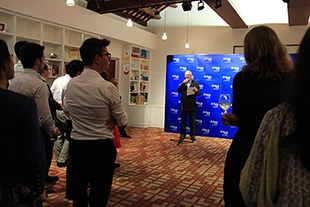 John Strickland, Asia Society Hong Kong Center's board of trustee welcomed the members to the Corporate Connection Night.