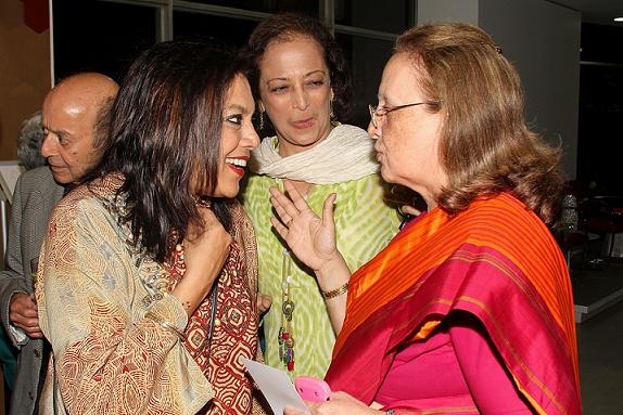 L to R: Filmmaker Mira Nair, Bunty Chand, Executive Director, Asia Society India Centre and Pheroza Godrej, Asia Society India Centre, Board of Directors. (Asia Society India Centre)