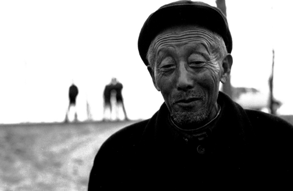 An elderly farmer in China's Anhui province in Central China. (Ryan Pyle)