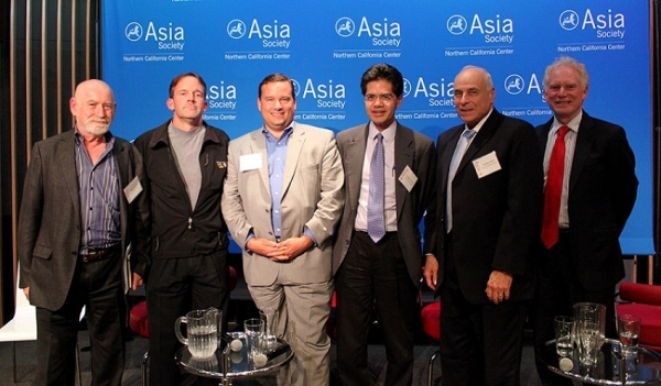 Speakers pose for a group photo with Asia Society Vice President for Global Programs, N. Bruce Pickering (Asia Society)