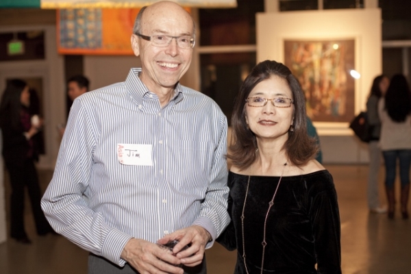 Asia Society member Jim Audet catches up with Asia Society Director of Global Corporate Development and Strategic Partnerships Wendy Soone-Broder 