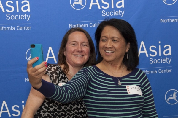 Guests take a selfie with ASNC! (Lisa Sze/Asia Society)