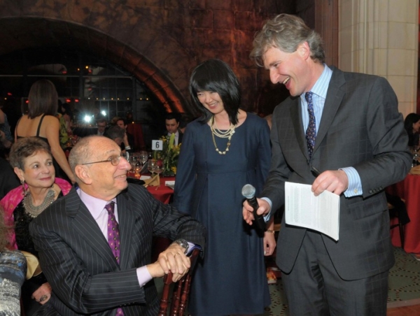 L to R: At Guastavino&apos;s, Asia Society Trustee Hal Newman chatted with Asia Society Museum curator Miwako Tezuka and the night&apos;s auctioneer, Henry Howard-Sneyd of Sotheby&apos;s. (Elsa Ruiz/Asia Society)