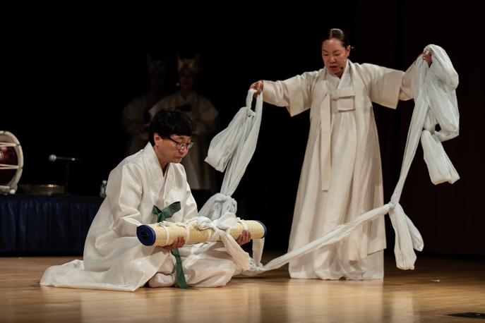 Ssitkimkut: The Korean Shaman Ritual of the Dead at Asia Society New York