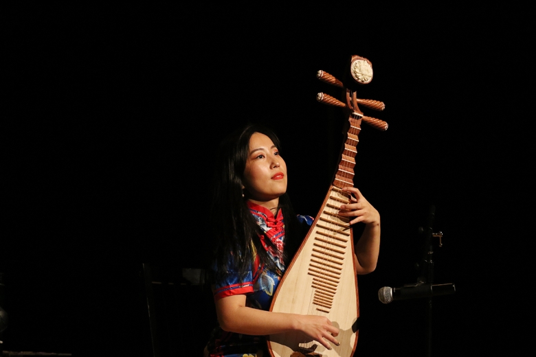 Lu Liu plays the pipa