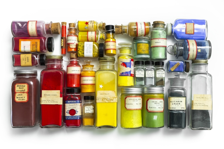 Around the World: Exploring the History of Pigments through Photos