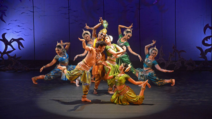 Kaliya Narthana Thillana, Swagatam Krishna Dance Drama 8-26-17 - YouTube